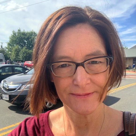 Meet your Posher, Nancy - Picture 4 of 5